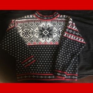 Hanna Andersson’s Snowflake Christmas Sweater